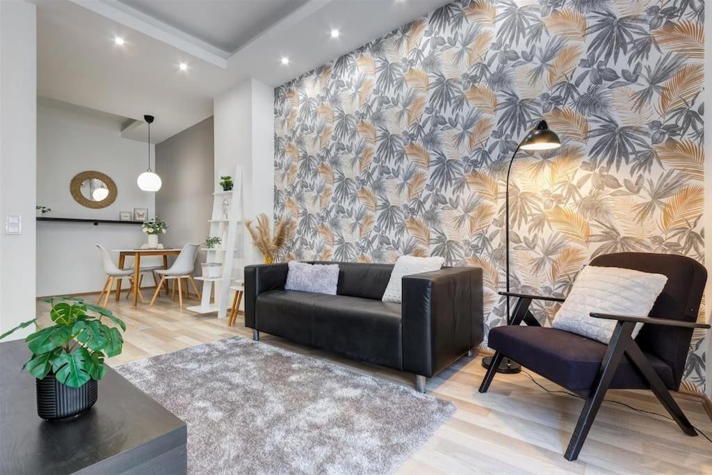 Madach Luxory Apartamento *