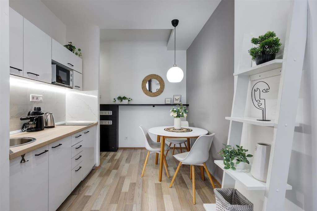 Madach Luxory Appartement Boedapest